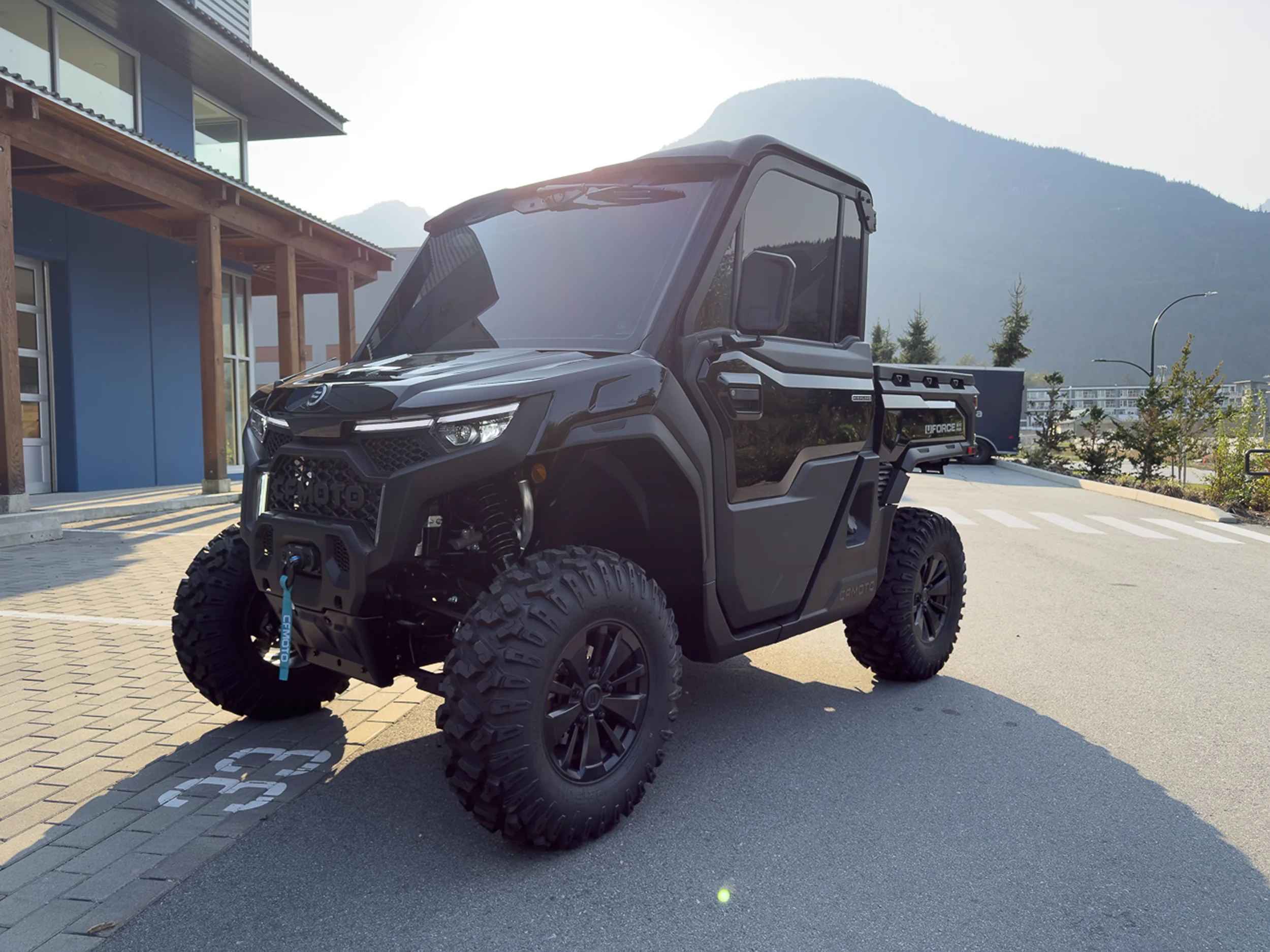 2025 CFMOTO UFORCE U10 Pro Highland