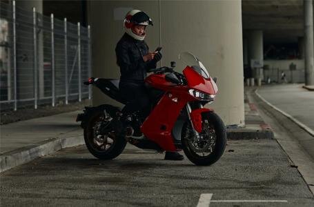 9465 14DB8FC7 AA21 46BF 8B44 F5B18C864A68 653de9e6 2b8a 4b79 A709 215bd79deb86