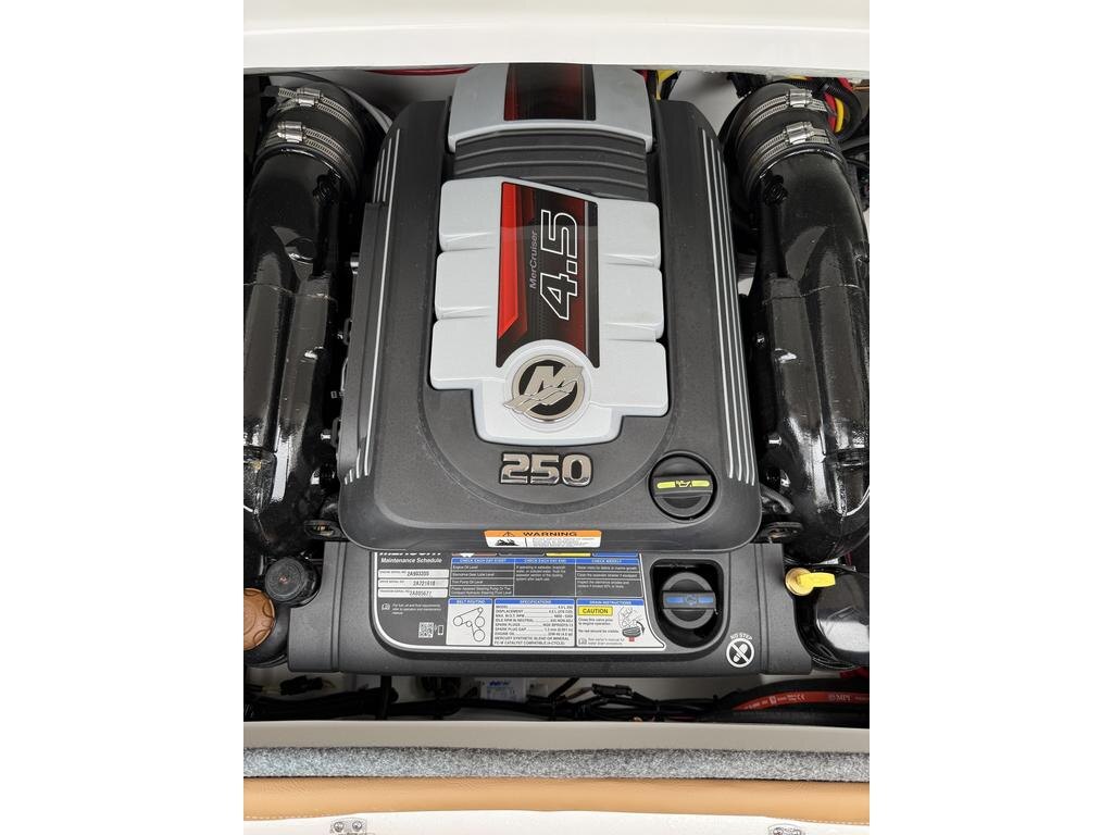 2025 Four Winns H1 W/MERCRUISER 4.5L