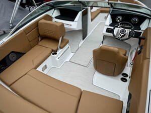 2025 Four Winns H1 W/MERCRUISER 4.5L