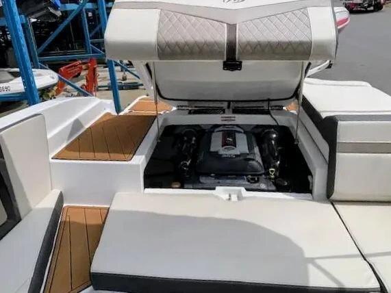 2022 Monterey Boats 238SS W/MERCRUISER 6.2L 300HP