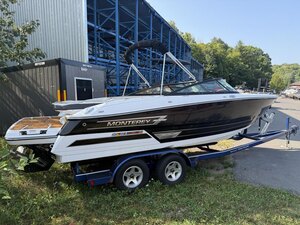 2022 Monterey Boats 238SS W/MERCRUISER 6.2L 300HP