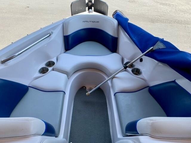 2008 Ski Nautique SV211