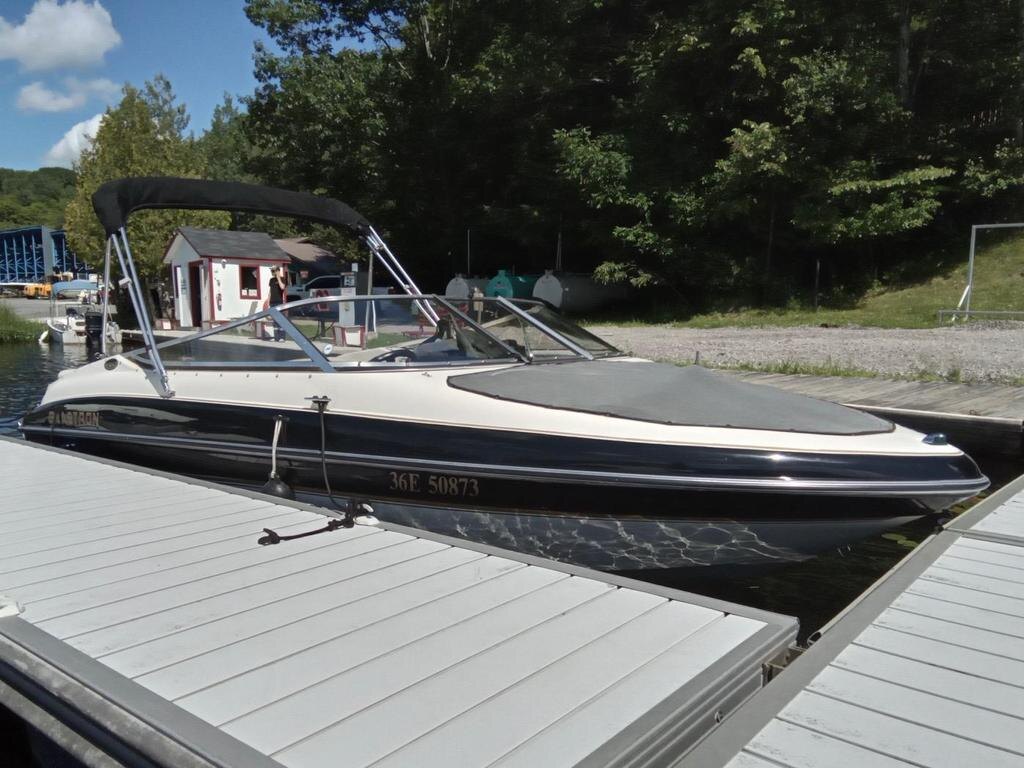 2005 Glastron GX 185 w/MERCRUISER 4.3L