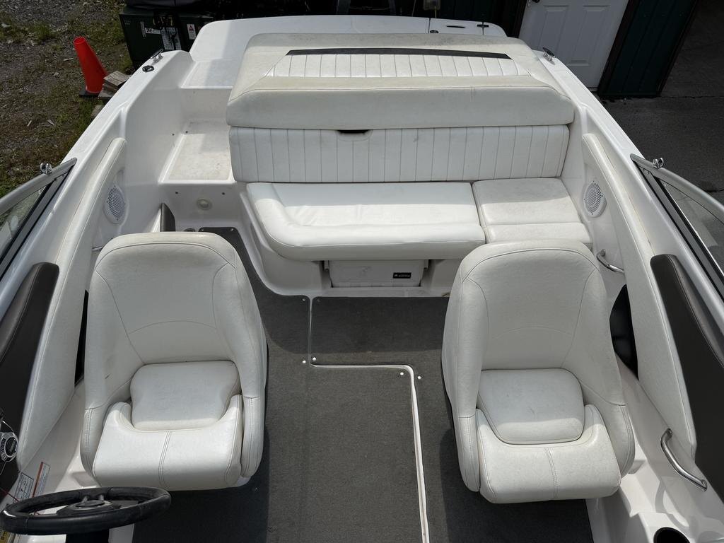 2007 Regal 1900 w/VOLVO PENTA 4.3L