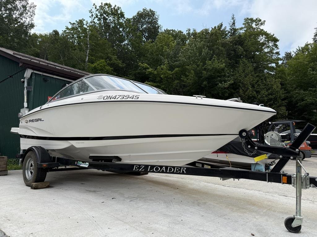2007 Regal 1900 w/VOLVO PENTA 4.3L