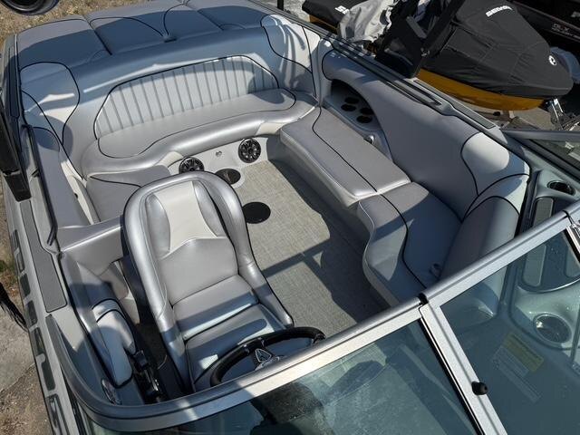 2024 Sanger V215 SX W/INDMAR 6.2L RAPTOR 400