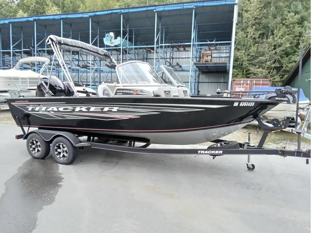 2018 Tracker TARGA V 19 WT W/MERCURY 150