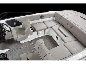 2024 Glastron GX 215 W/MERCRUISER 4.5L MPI