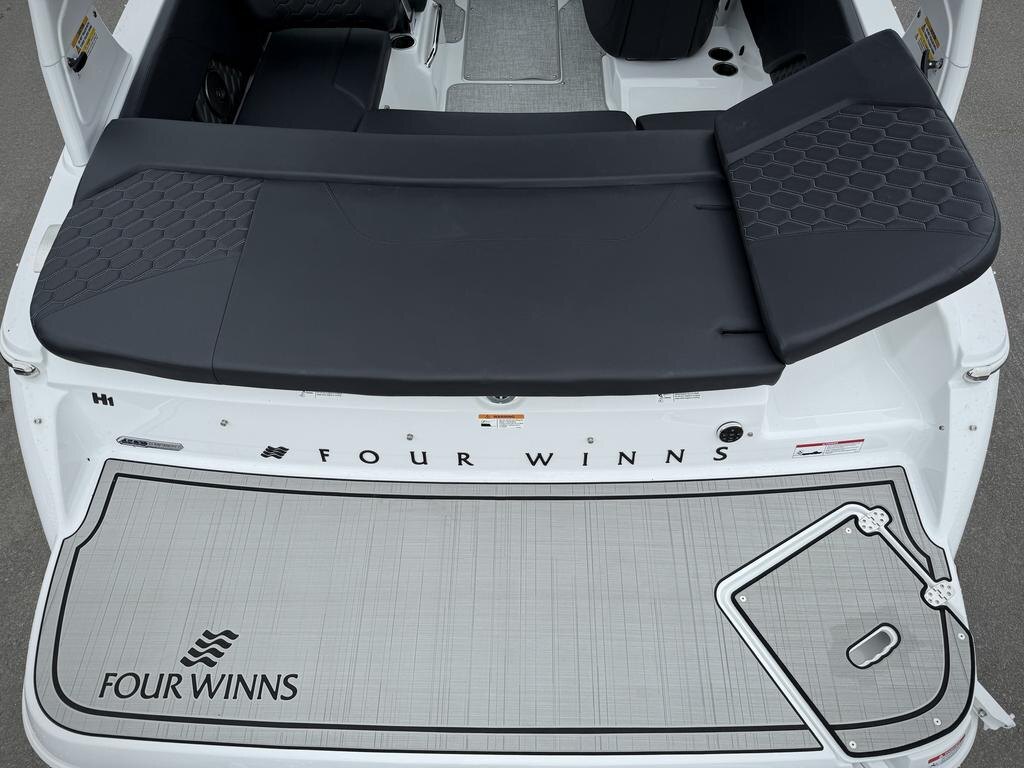 2025 Four Winns H1 W/MERCRUISER 4.5L