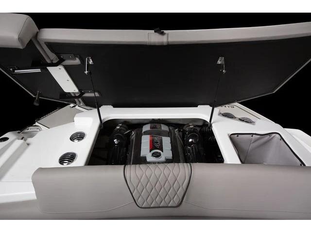 2024 Glastron GX 195 W/MERCRUISER 4.5L 250HP