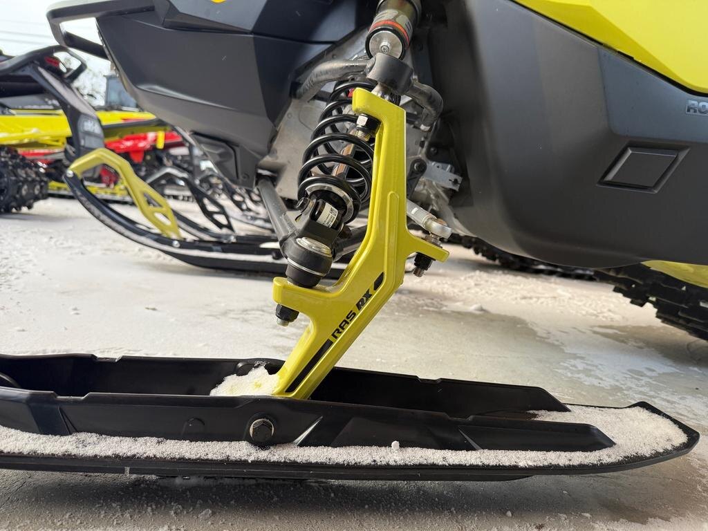 2025 Ski Doo BACKCOUNTRY X RS (43) 850 E TEC TURBO R (UZS5)