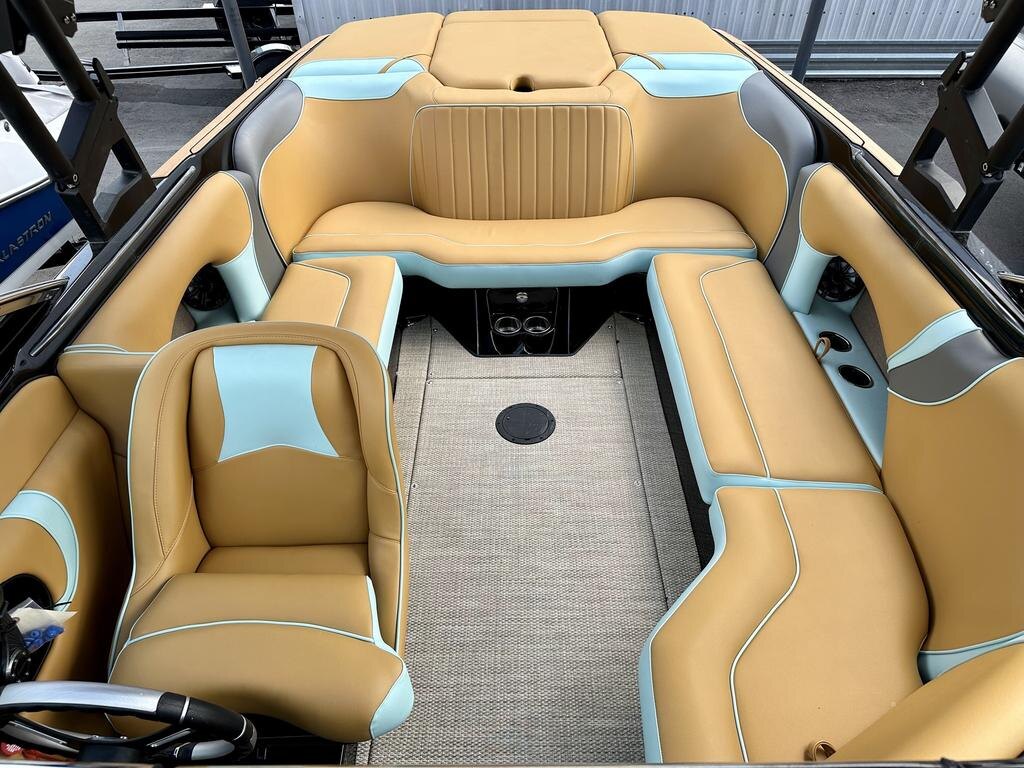 2023 Sanger V237 SX W/INDMAR 6.2L RAPTOR 400