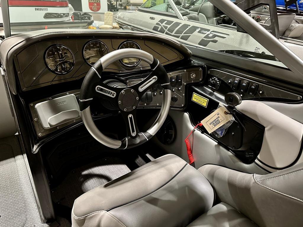 2024 Sanger V215 S W/INDMAR 6.2L RAPTOR 400