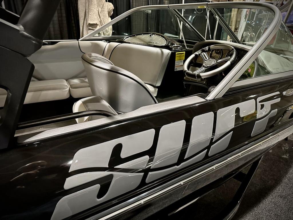 2024 Sanger V215 S W/INDMAR 6.2L RAPTOR 400