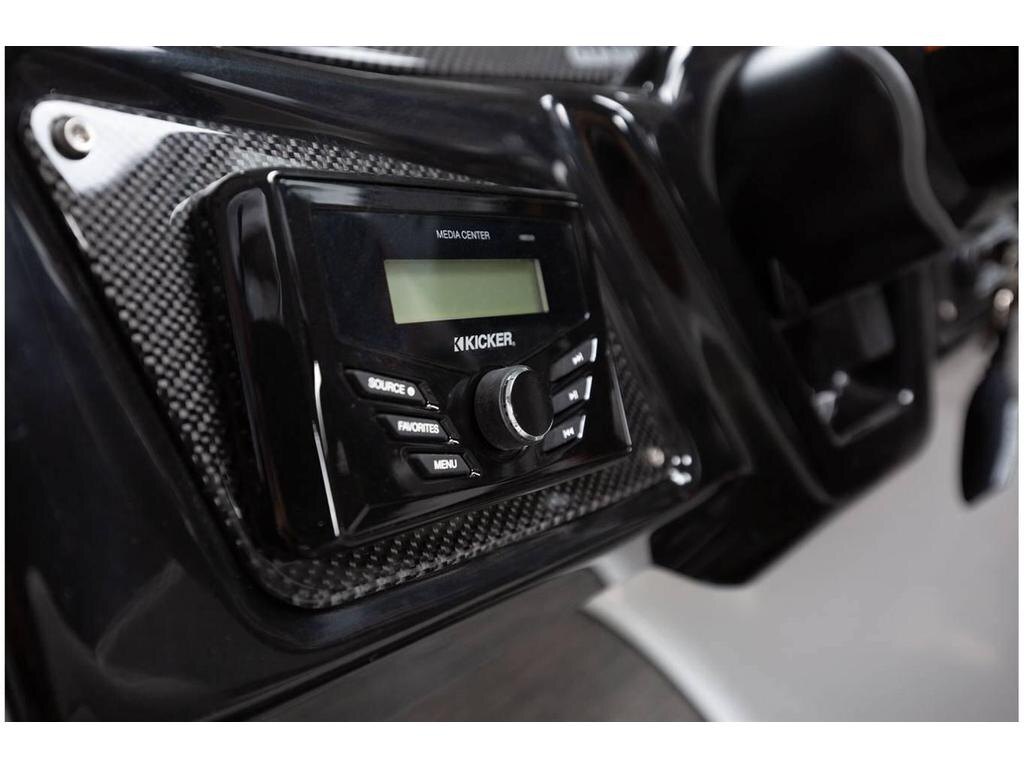 2022 Glastron GX 195 W/MERCRUISER 4.5L MPI