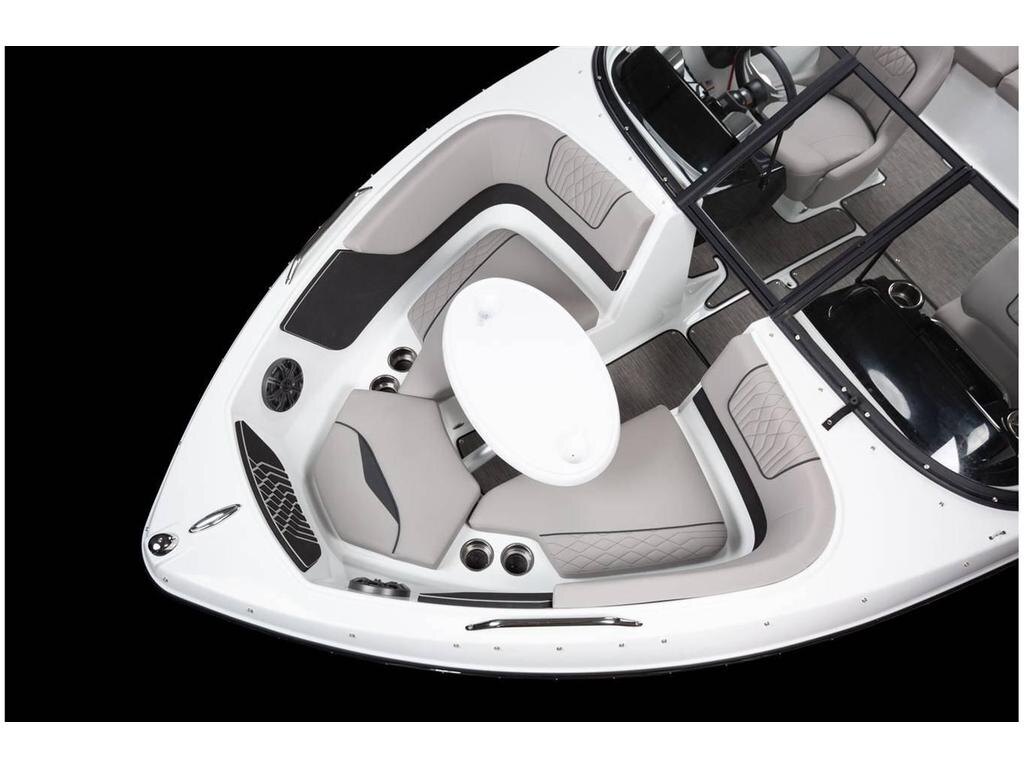 2022 Glastron GX 195 W/MERCRUISER 4.5L MPI