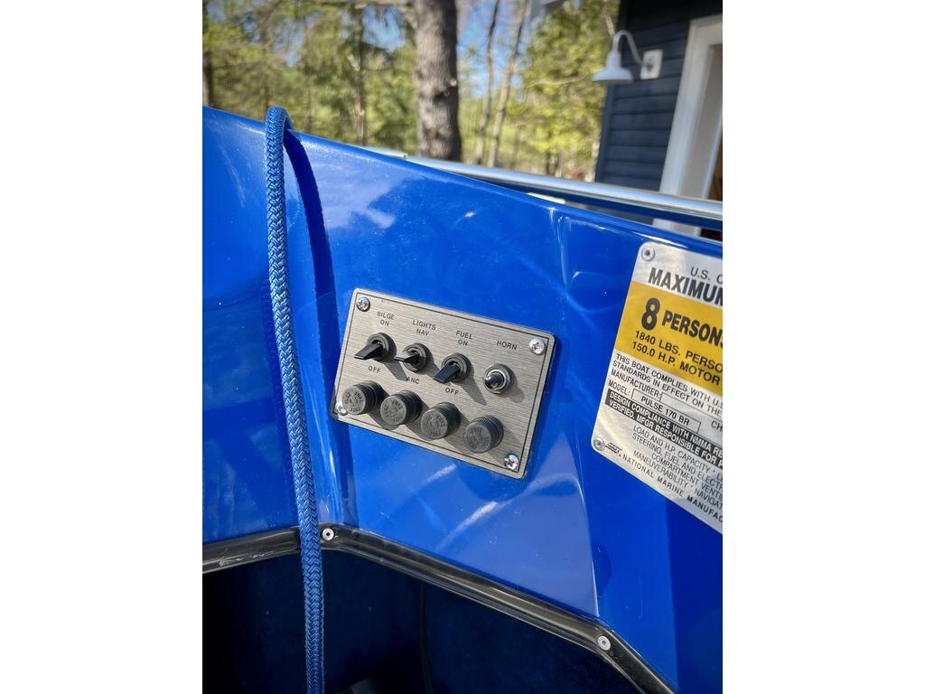 2001 Other CHECKMATE PULSEAIR 1700 W/MERCURY 200 EFI