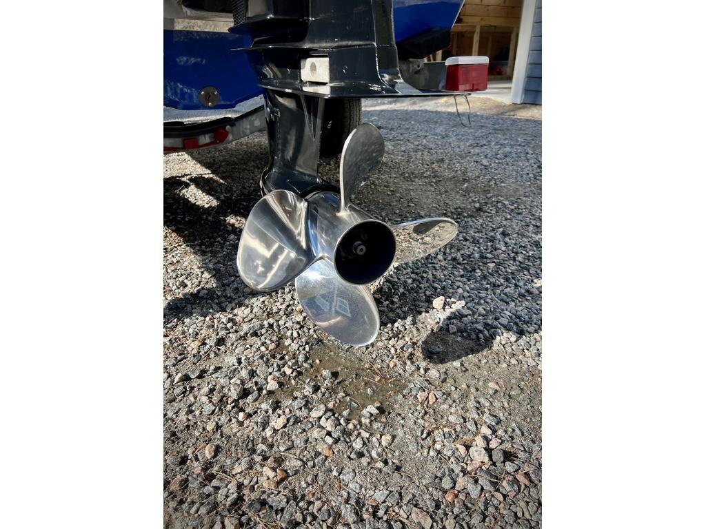 2001 Other CHECKMATE PULSEAIR 1700 W/MERCURY 200 EFI