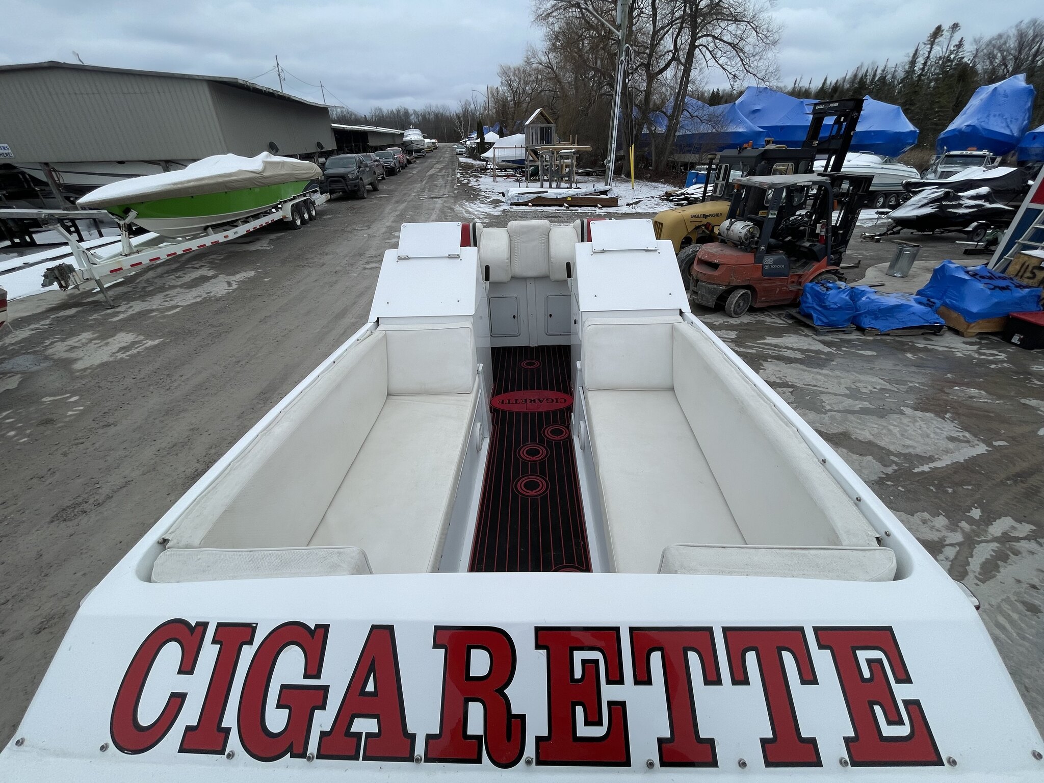 1973 Cigarette Offshore 28SS