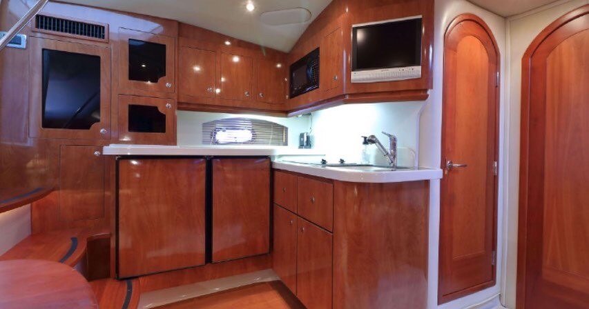 8299 581681 21992648 Four Winns Vista 378