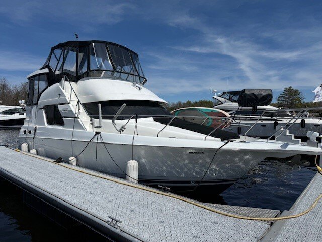 8299 668541 23670497 Silverton 372