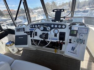1997 Silverton 372