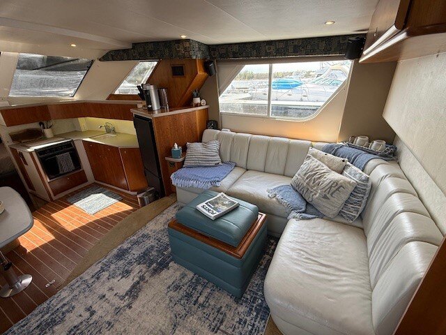 1997 Silverton 372