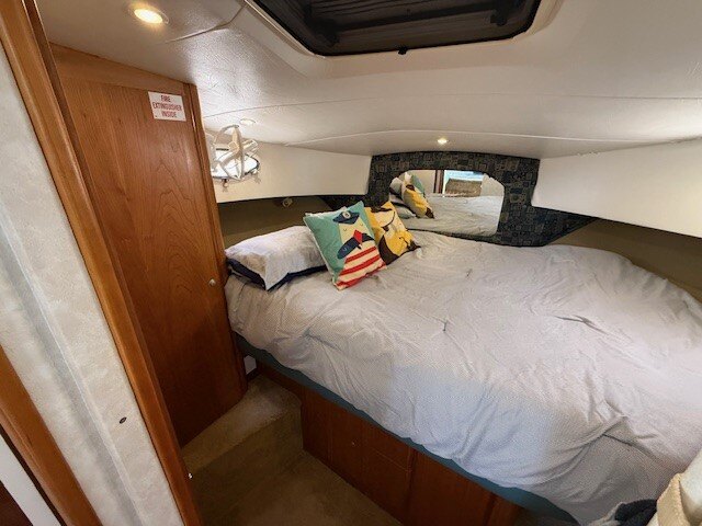 1997 Silverton 372