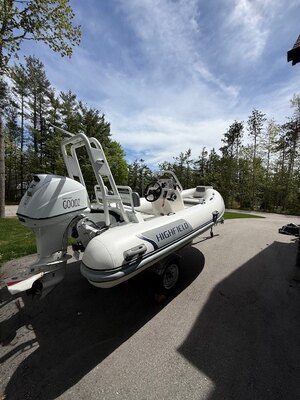 2018 Highfield 390 Sport