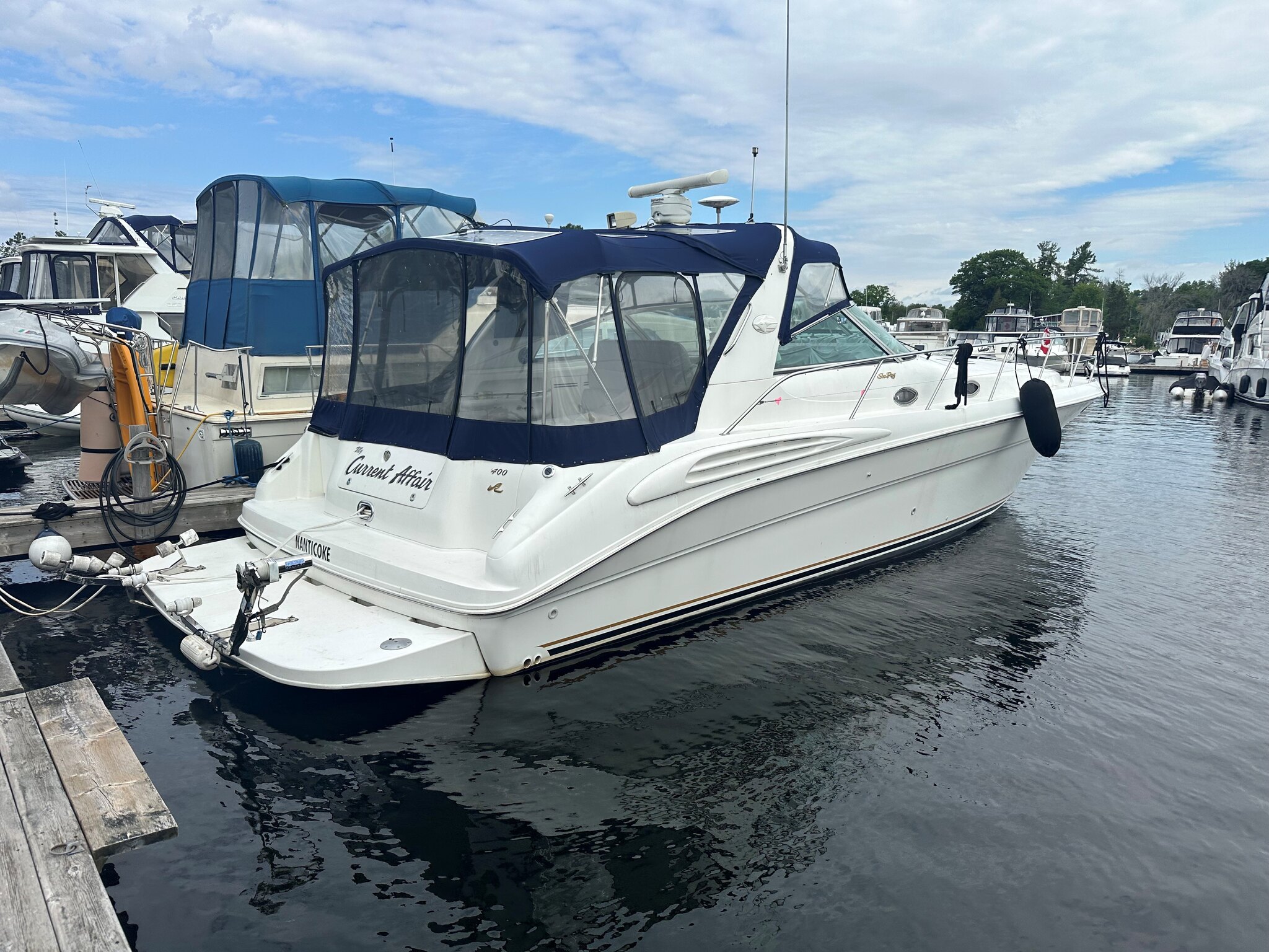 8299 672170 23809286 Sea Ray 400 Sundancer