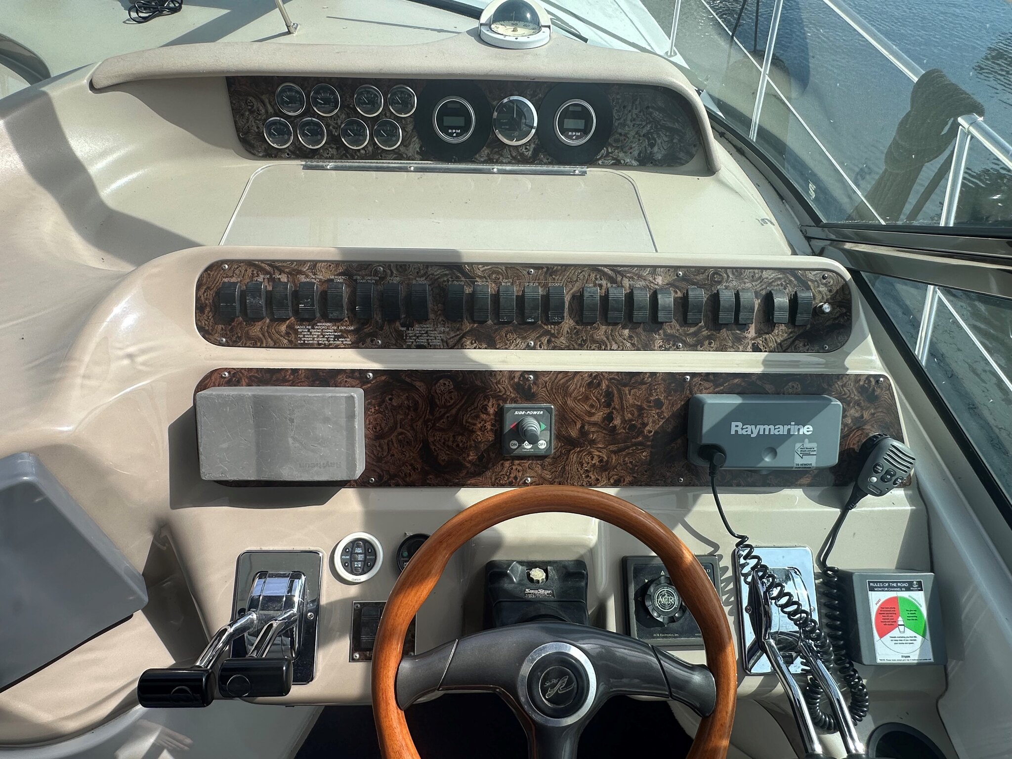1998 Sea Ray 400 Sundancer