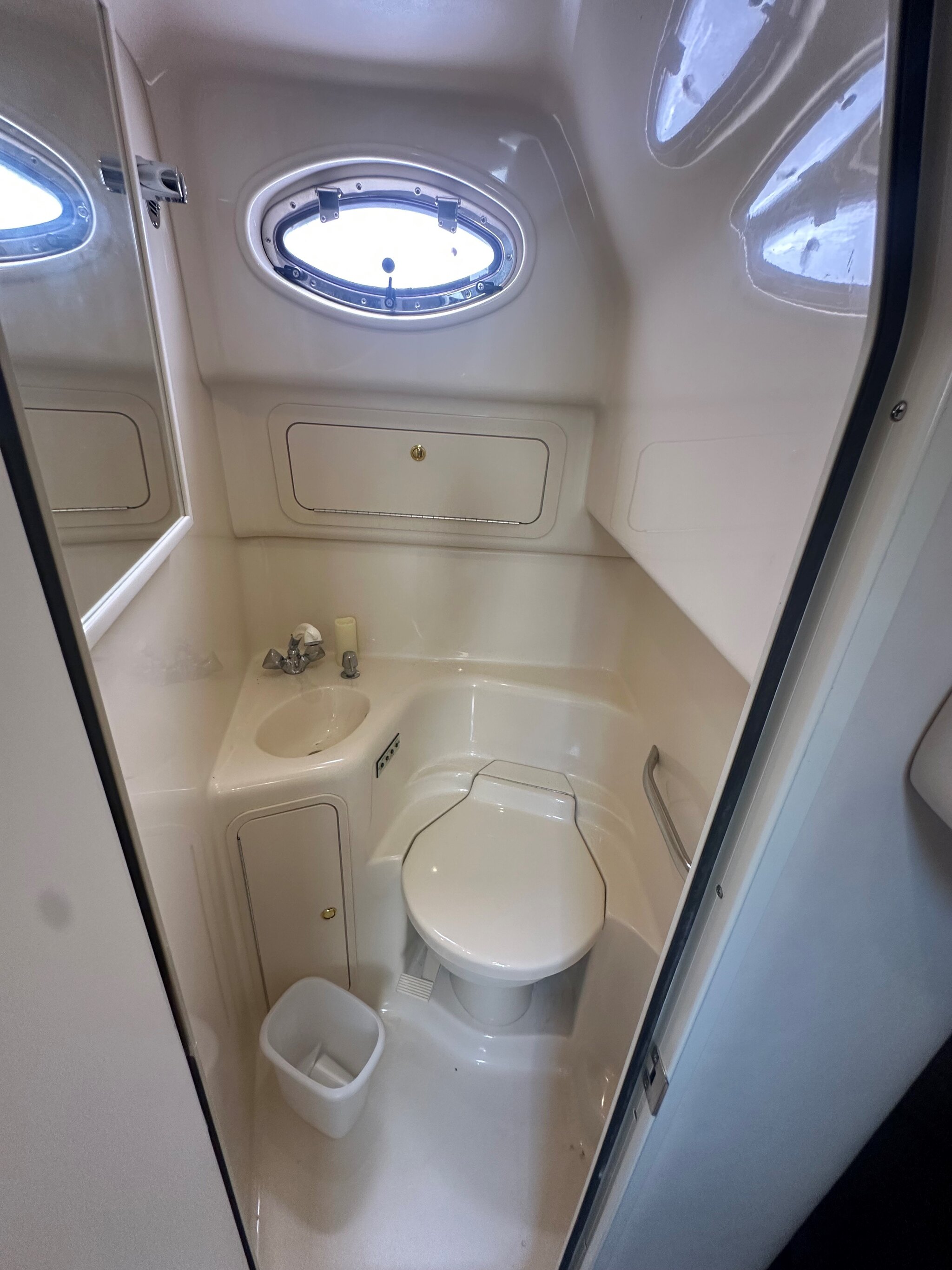 1998 Sea Ray 400 Sundancer