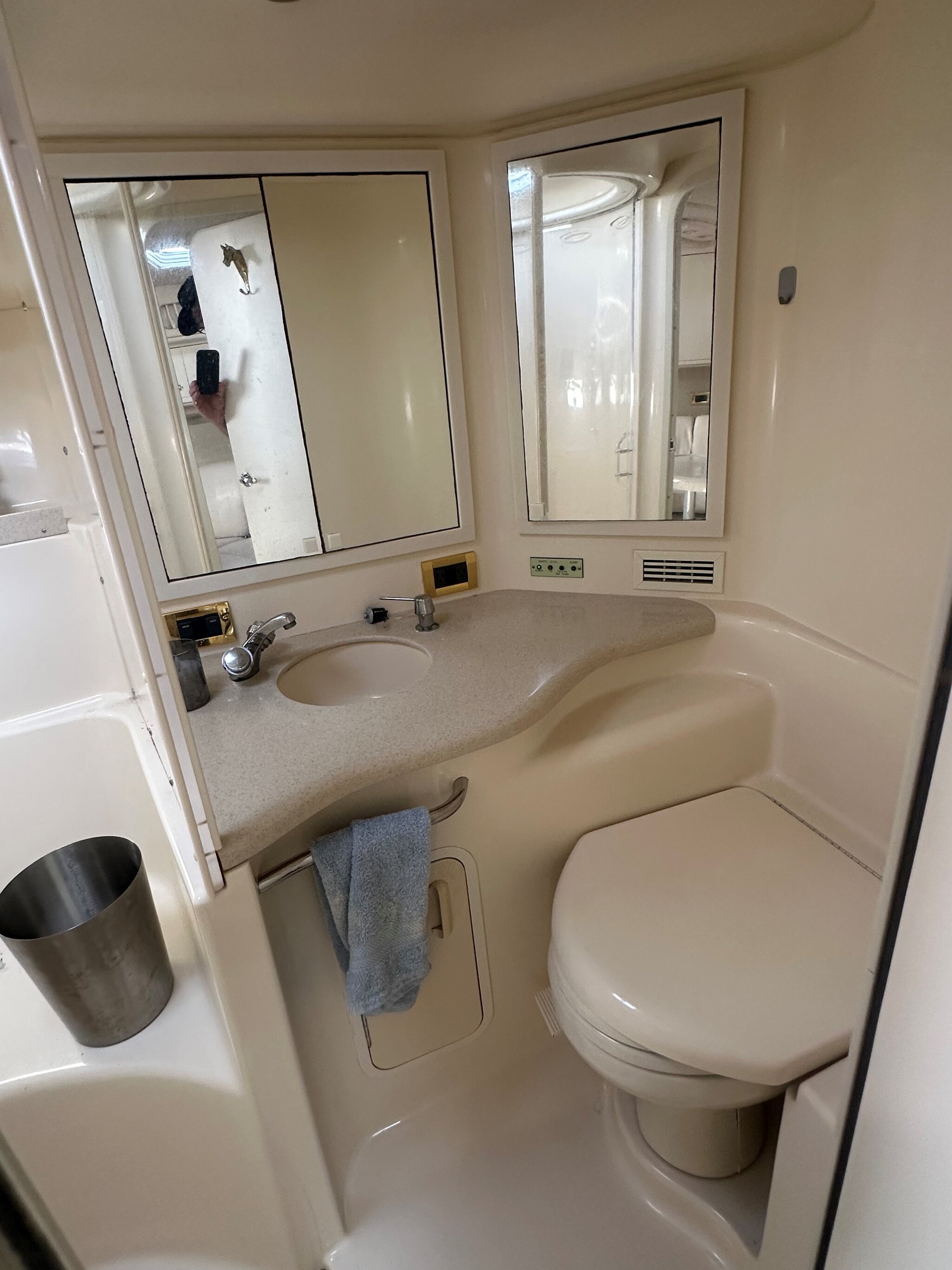 1998 Sea Ray 400 Sundancer