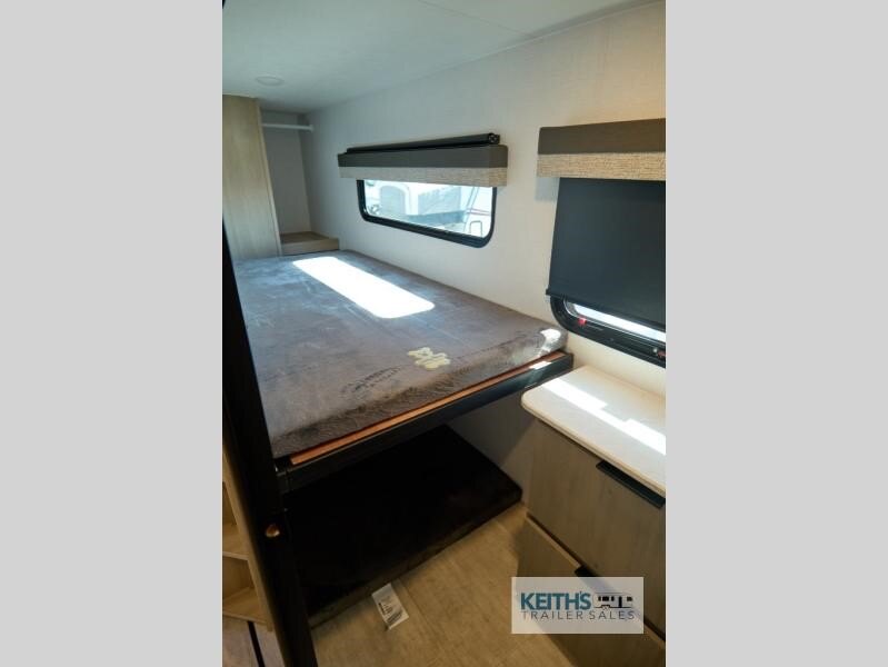 2025 Dutchmen RV Kodiak 241BHSL