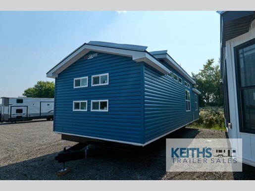 8925 38554 27968923 General Coach Manor Series Madison