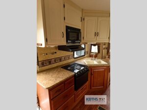 2010 Keystone RV Outback Sydney Edition 321FRL ASIS