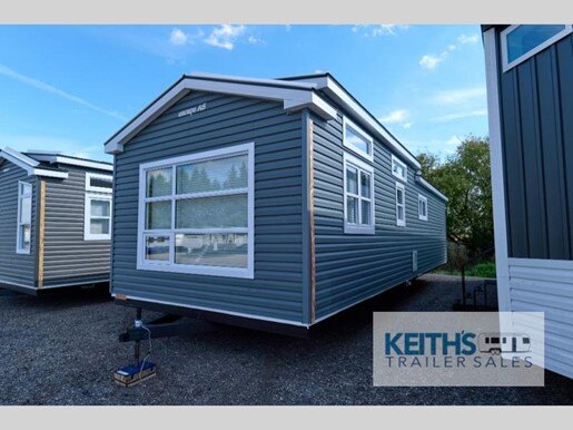 8925 40130 28988222 Northlander Industries Cottager Escape All Season