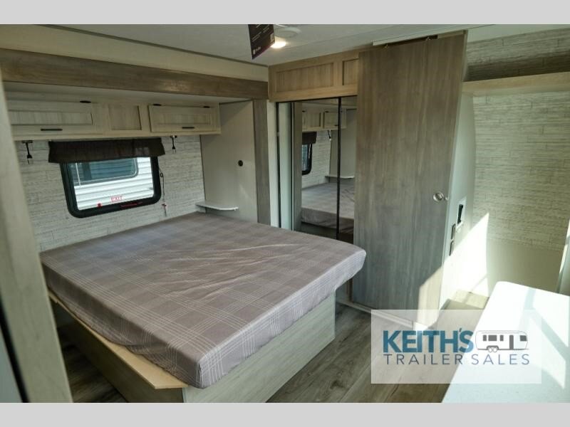 2026 Coachmen RV Catalina Legacy Edition 323MAZE