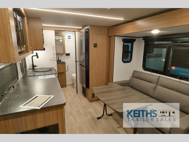 8925 41398 29187759 Keystone Rv Reign 18rb