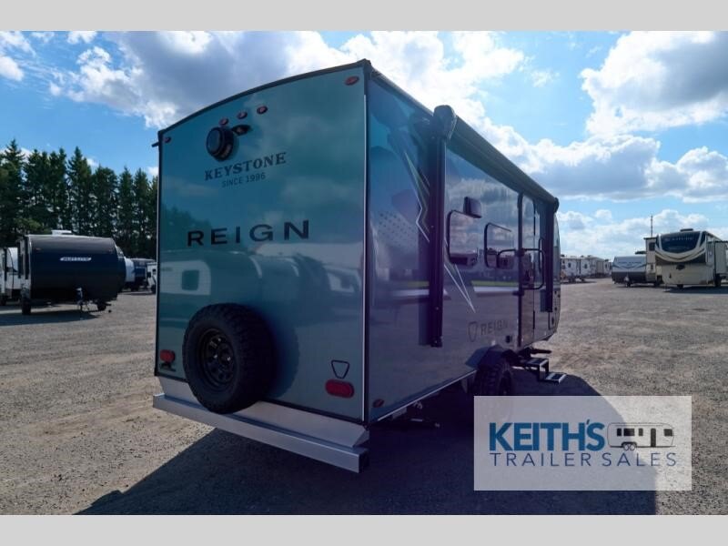 8925 41398 29187761 Keystone Rv Reign 18rb