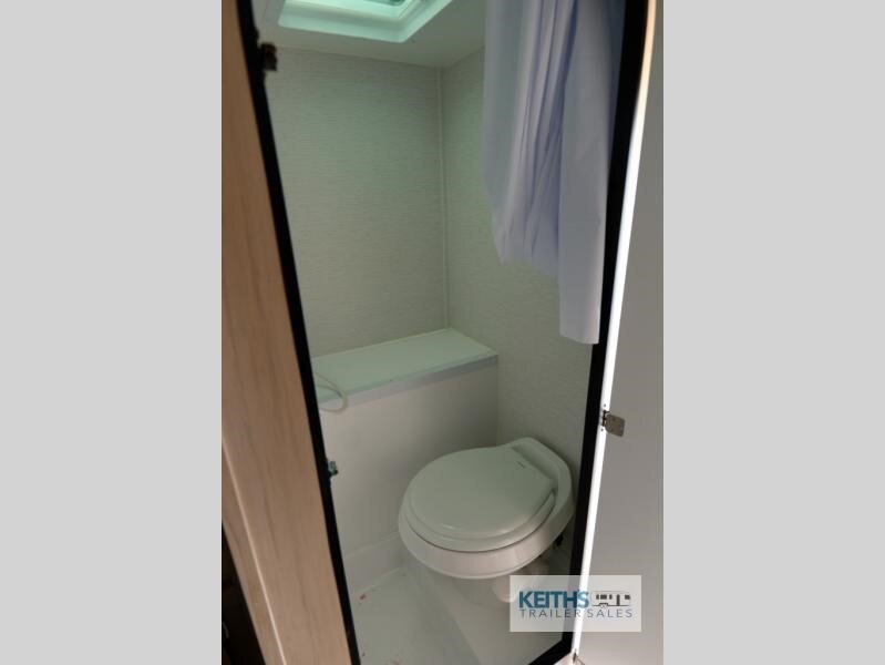 2026 Travel Lite Up Country 775U