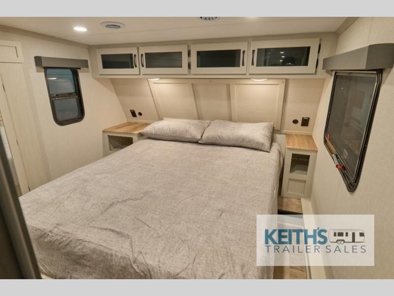 2026 Coachmen RV Chaparral Lite 27BAR