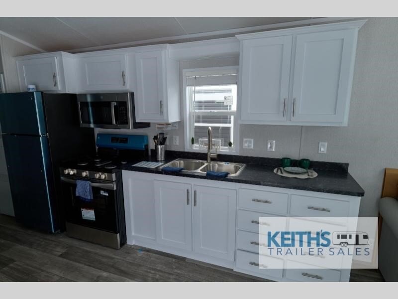 8925 43040 29023254 Forest River Rv Summit 355fl S