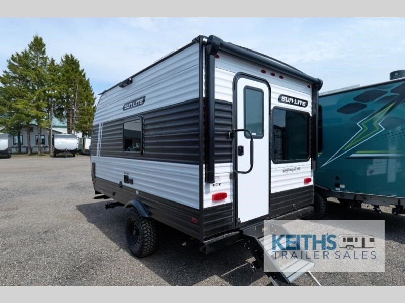 8925 43041 29023500 Sunset Park Rv Sun Lite 15rbe Off Road