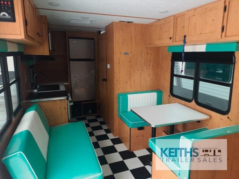 8925 43088 29025443 Sunset Park Rv Sunray Retro 186