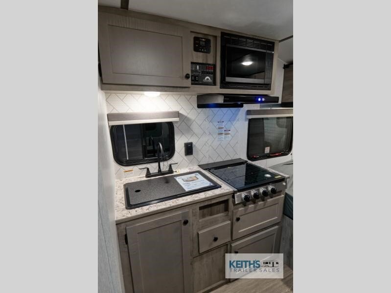 8925 43120 29039089 Sunset Park Rv Sun Lite 16bh