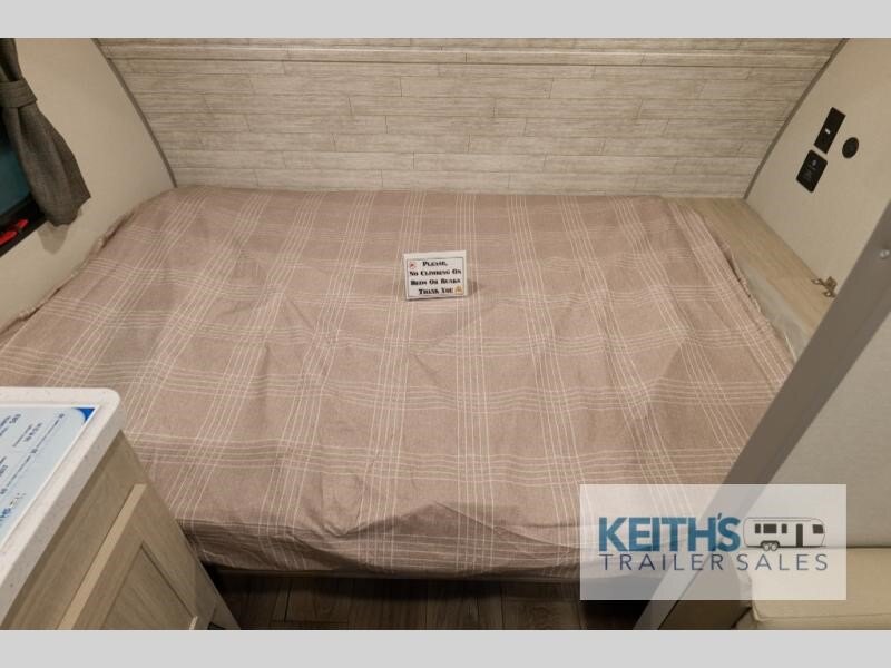 2026 Coachmen RV Catalina Summit Series 7 134REX