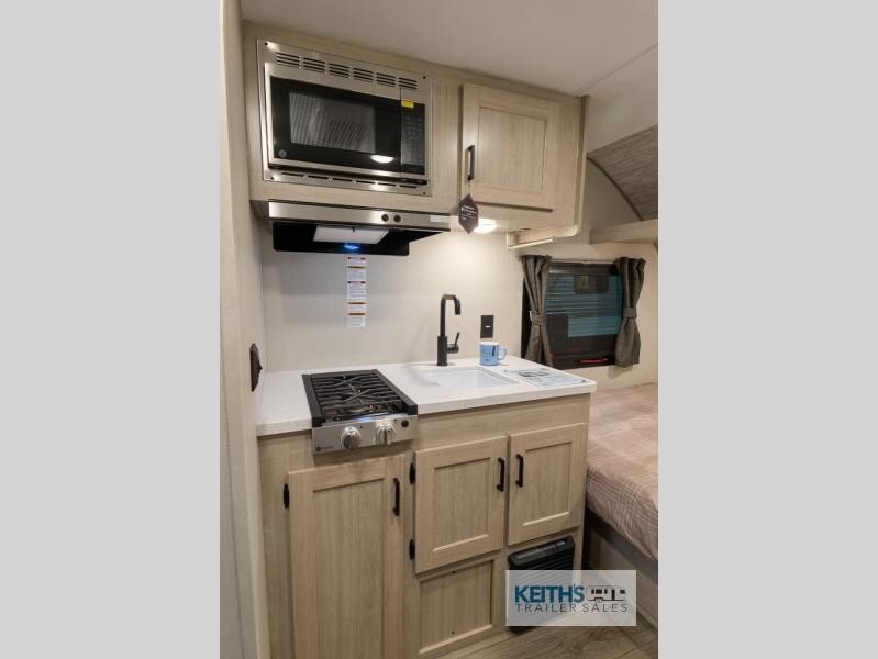 2026 Coachmen RV Catalina Summit Series 7 134REX