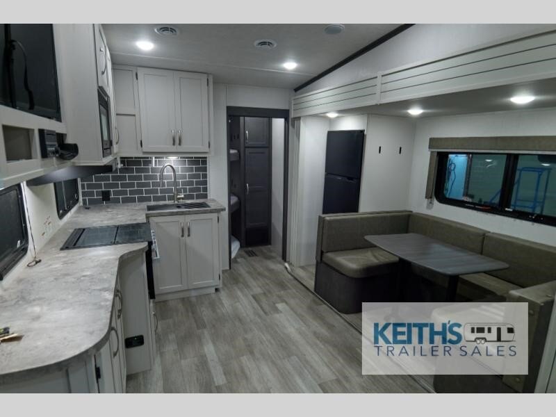 8925 43284 29205923 Keystone Rv Cougar Sport 2700bh